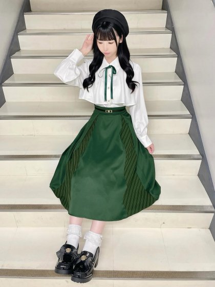 マチ切替ストライプミドル丈スカート