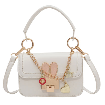 ミニ Y2K クロスボディバッグ｜メタル バニー装飾 ハンドバッグ｜ハートチェーン フラップ スクエア パース レディース