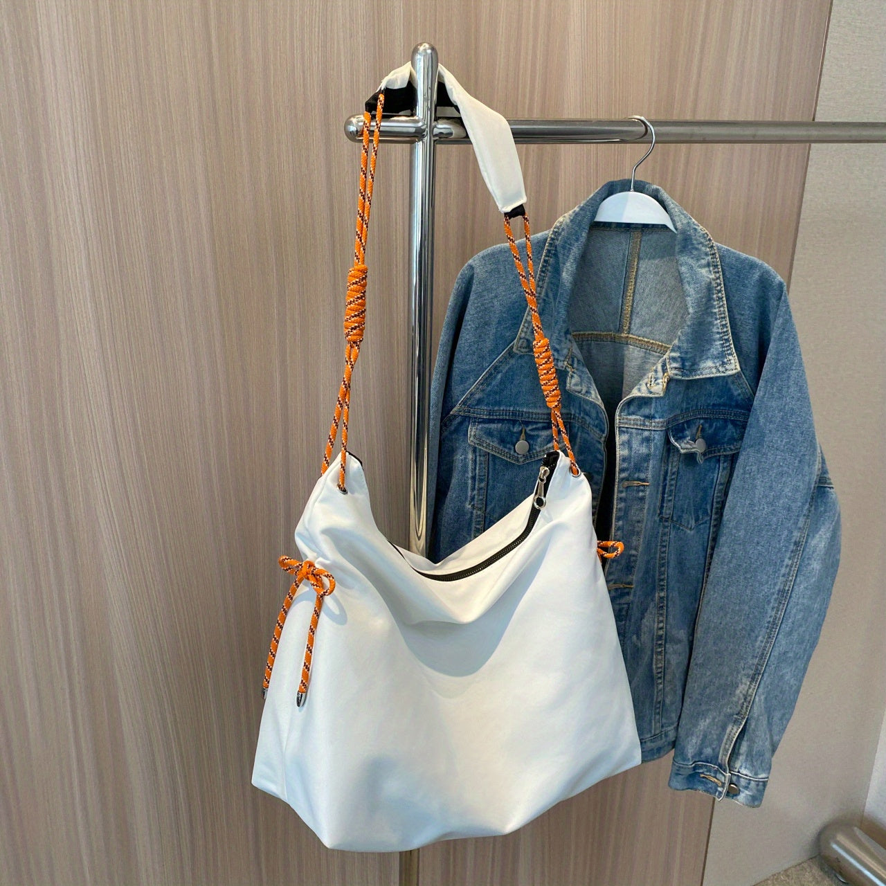 カジュアル トレンド ショルダーバッグ｜オールマッチ クロスボディバッグ｜通学向け レディース ファスナー 収納バッグ