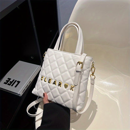 クラシック キルティング ショルダーバッグ｜メタルレター装飾 クロスボディバッグ｜レディース スタイリッシュ スクエア サッチェルバッグ