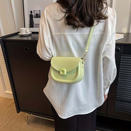 無地 サドルバッグ｜オールマッチ クロスボディバッグ｜トレンド フラップ ショルダーバッグ｜レディース カジュアルバッグ