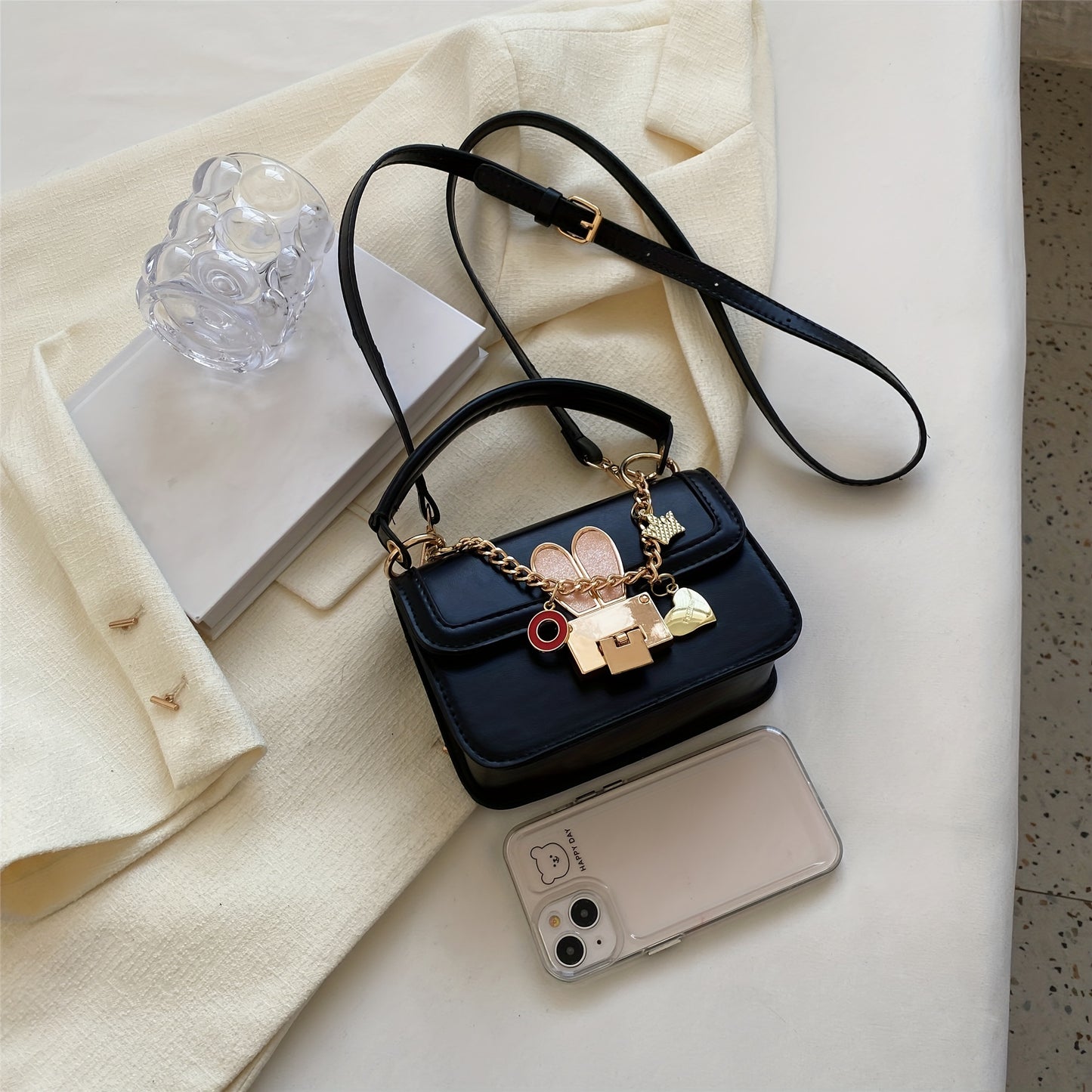 ミニ Y2K クロスボディバッグ｜メタル バニー装飾 ハンドバッグ｜ハートチェーン フラップ スクエア パース レディース