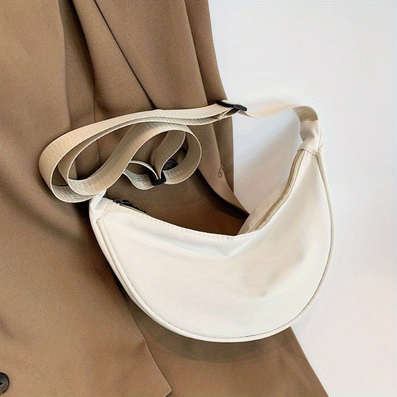 トレンド ナイロン クロスボディバッグ｜レディース 無地 ダンプリング（餃子型）パース｜軽量 トラベル ショルダーバッグ