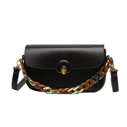 チェーン装飾 バゲットバッグ｜トレンド 合成皮革 クロスボディバッグ｜バックル付き ミニ フラップ パース