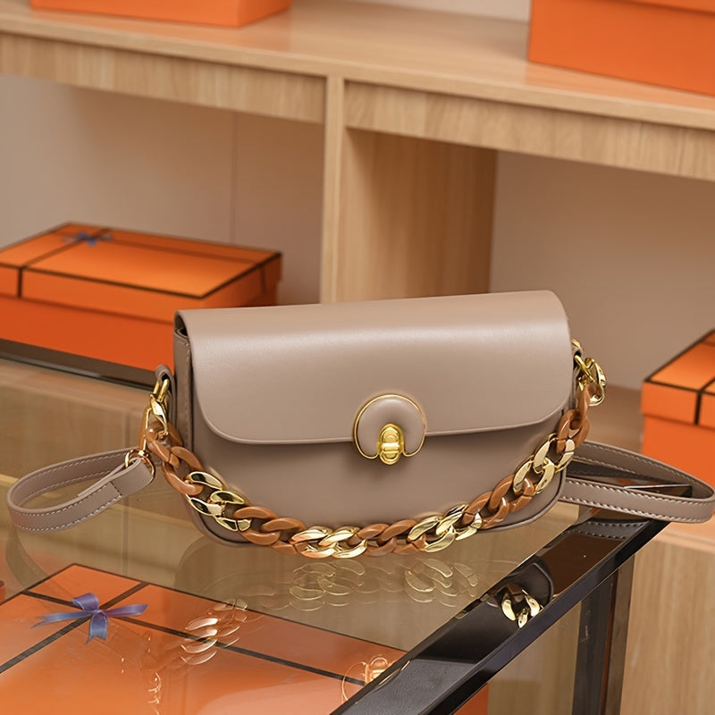 チェーン装飾 バゲットバッグ｜トレンド 合成皮革 クロスボディバッグ｜バックル付き ミニ フラップ パース